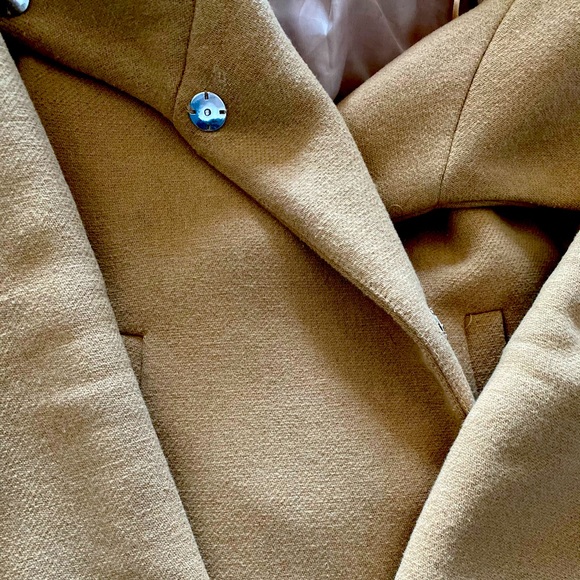 SOLD Camel Peacoat Zara - Picture 2 of 4